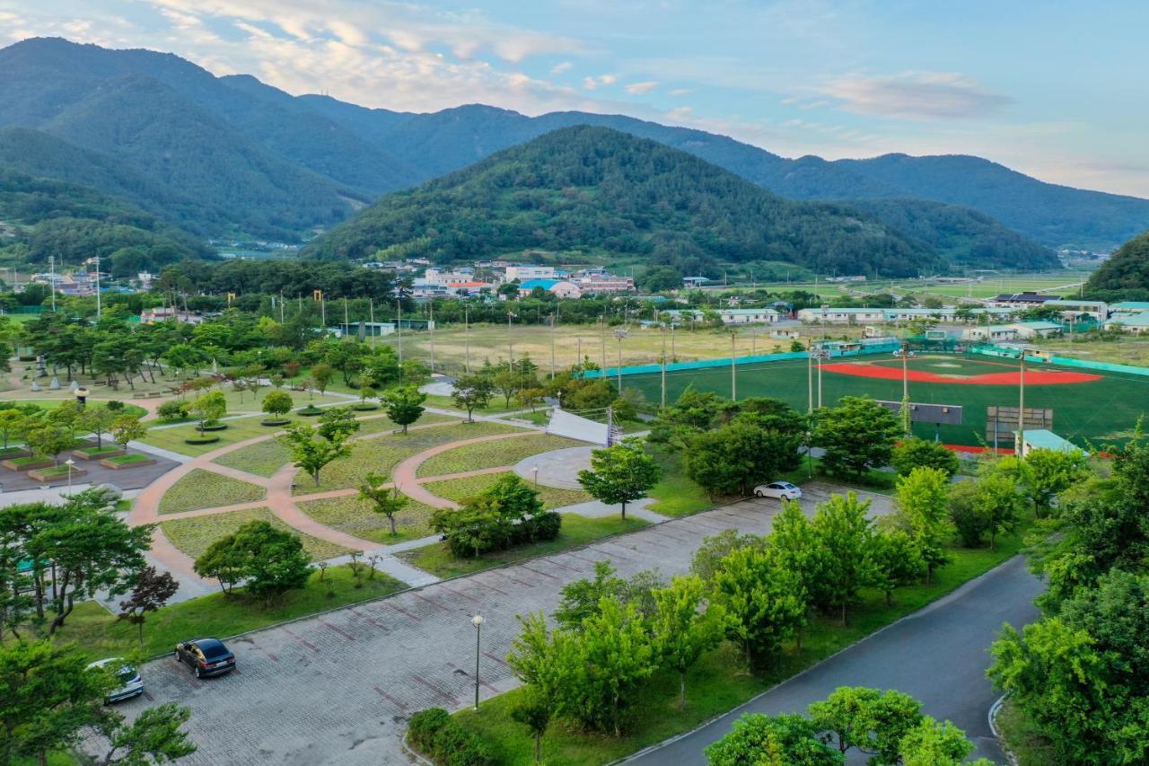 Namhae Sports Park Hotel Ngoại thất bức ảnh