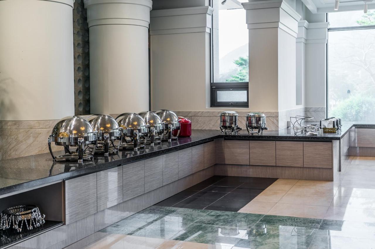 Namhae Sports Park Hotel Ngoại thất bức ảnh