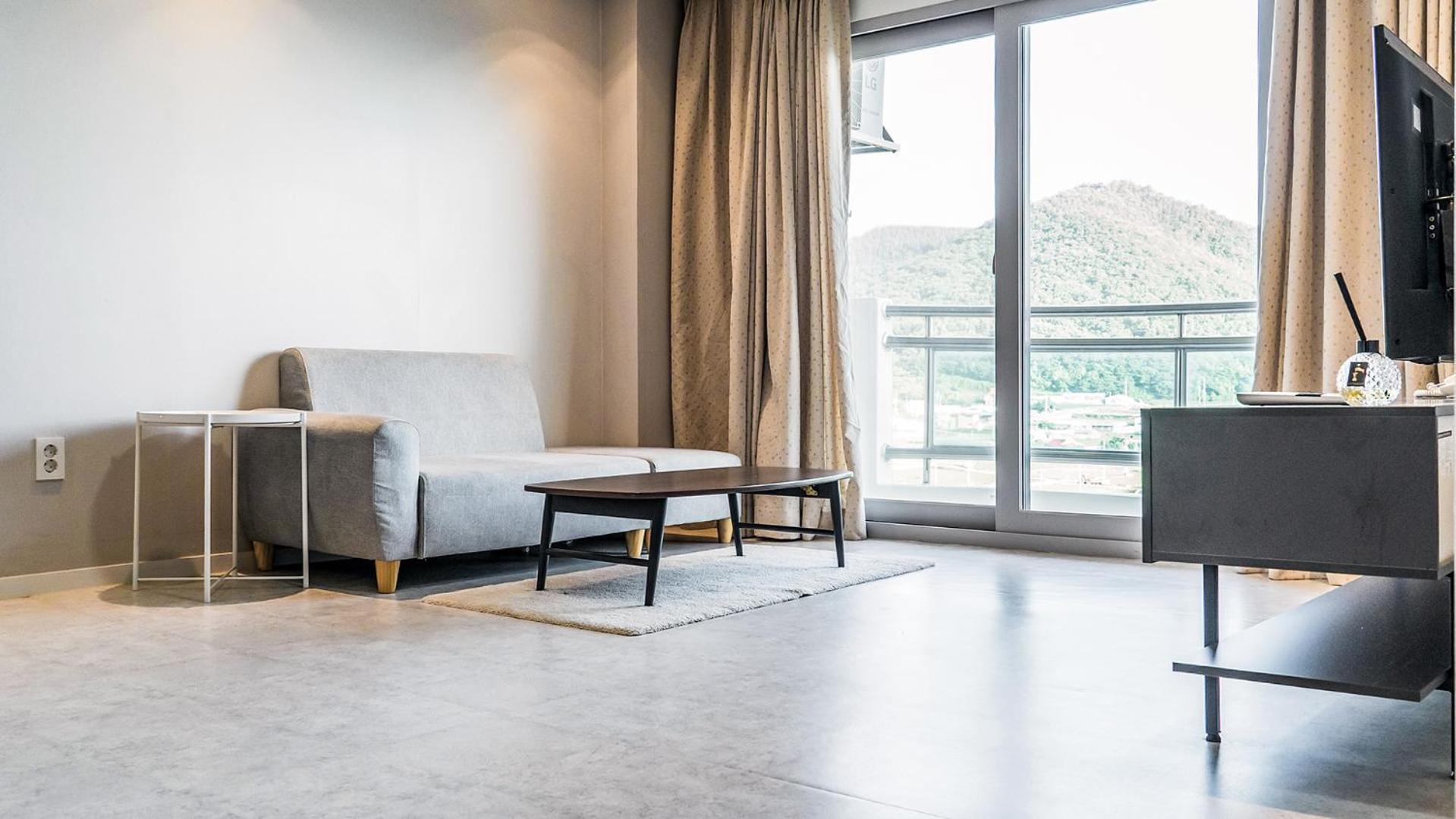 Namhae Sports Park Hotel Ngoại thất bức ảnh
